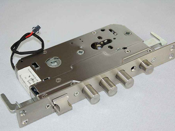 德宏24小时上门开锁公司