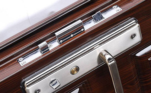 德宏24小时上门开锁公司